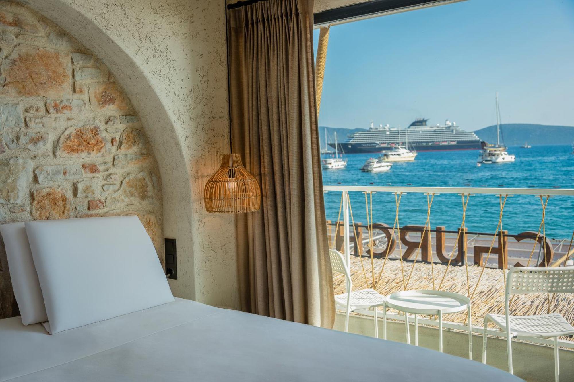 Churchill Townhouse Bodrum ภายนอก รูปภาพ