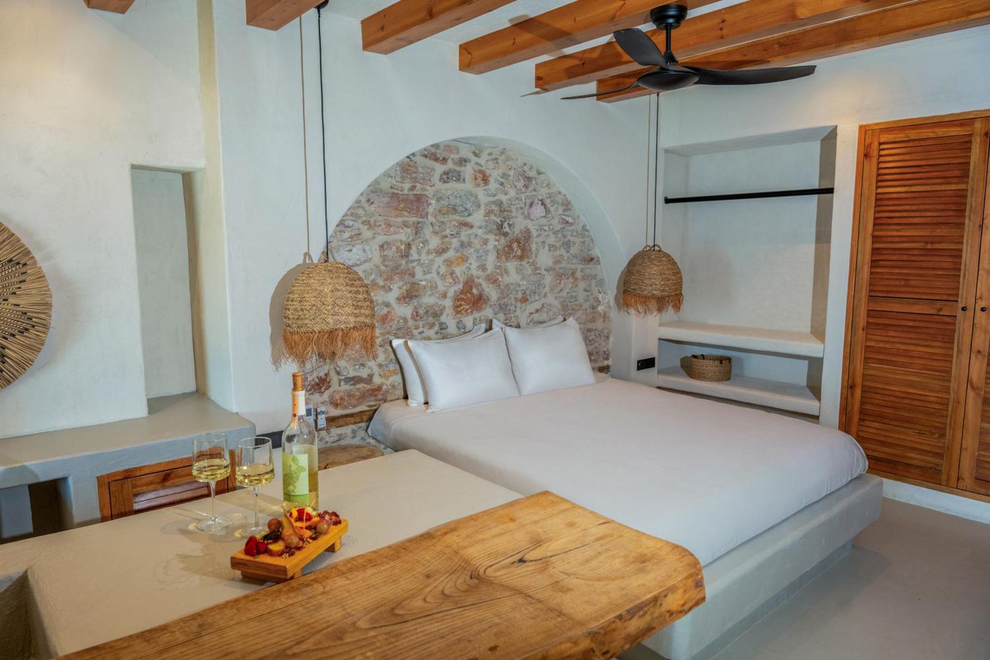 Churchill Townhouse Bodrum ภายนอก รูปภาพ